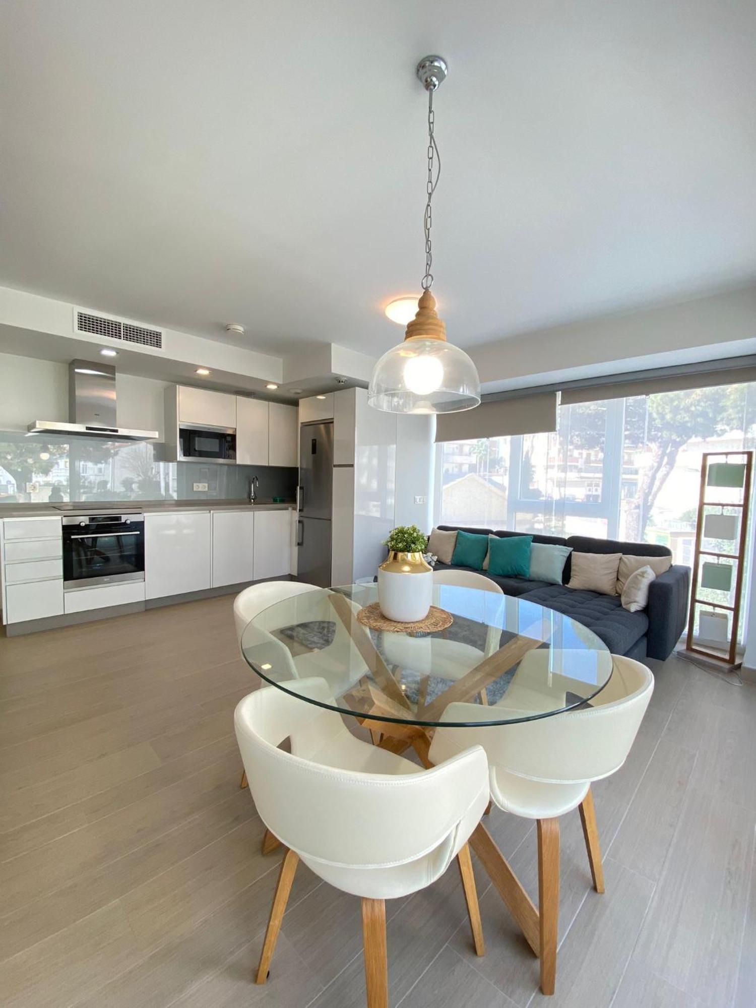 Brisa Puerto Marina Apartments 베날마데나코스타 외부 사진