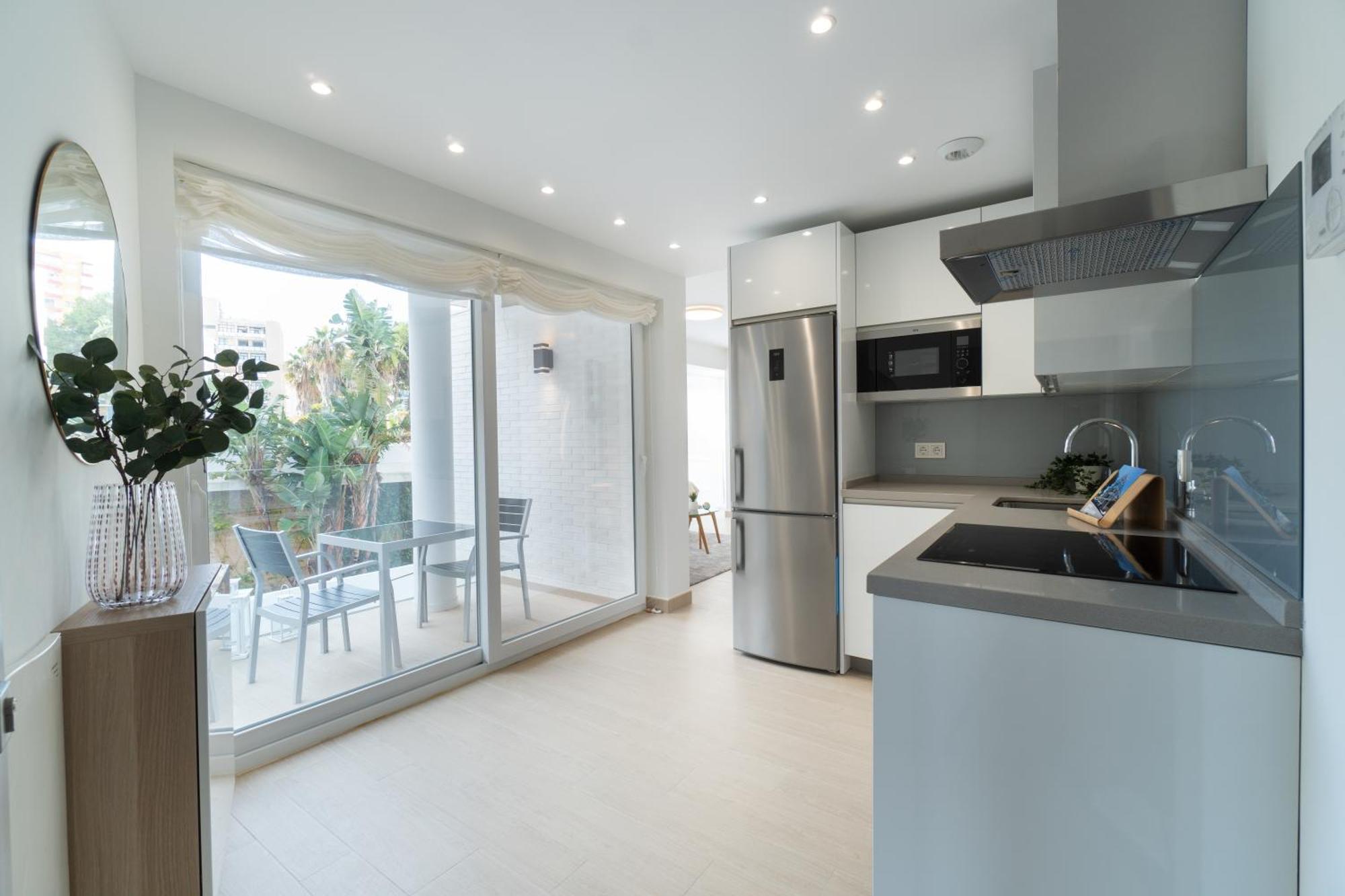 Brisa Puerto Marina Apartments 베날마데나코스타 외부 사진