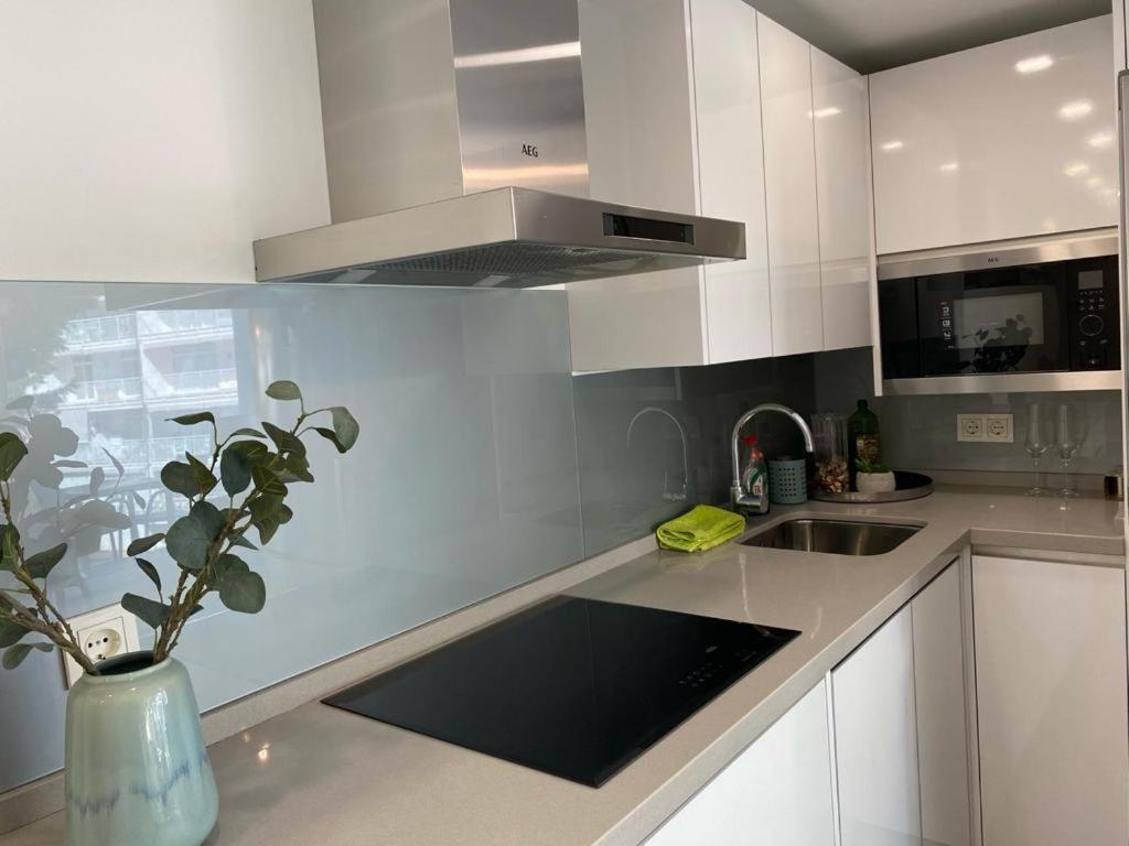 Brisa Puerto Marina Apartments 베날마데나코스타 외부 사진