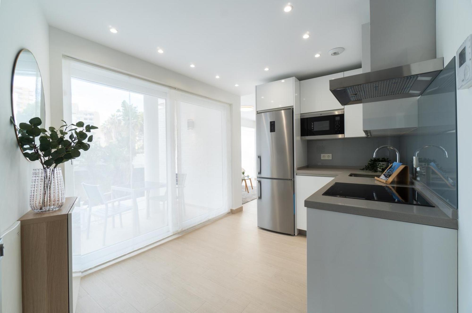 Brisa Puerto Marina Apartments 베날마데나코스타 외부 사진